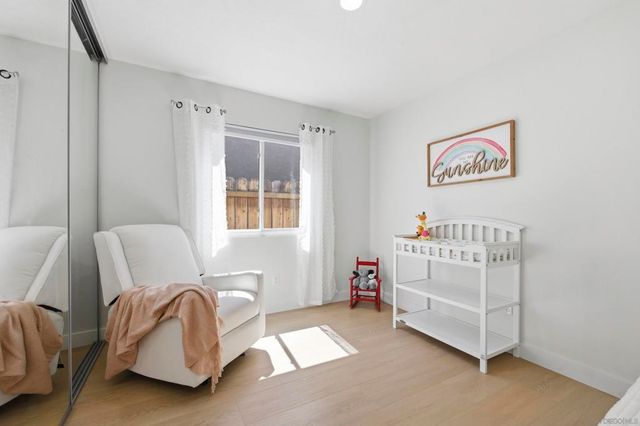 8595 Flanders Dr, San Diego, CA 92126