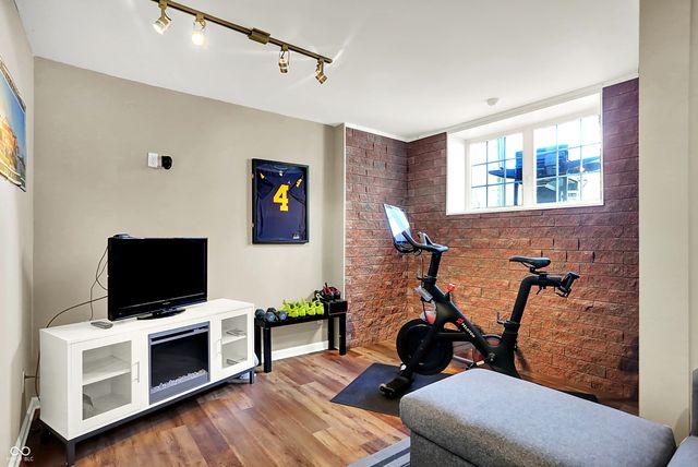 931 Junction Place, Indianapolis, IN 46220