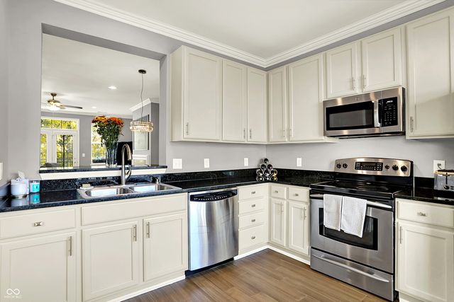 931 Junction Place, Indianapolis, IN 46220