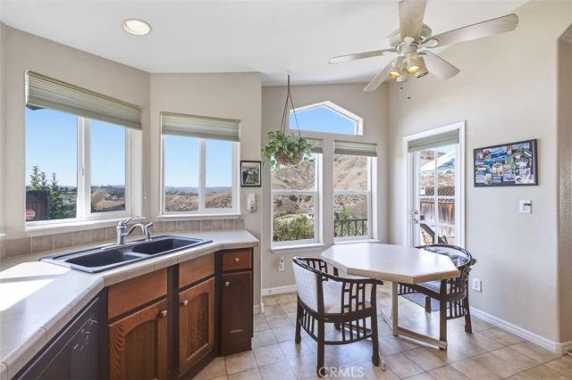 23777 Mulholland 61, Calabasas, CA 91302