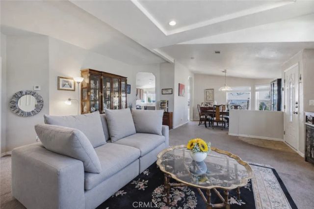 23777 Mulholland 61, Calabasas, CA 91302