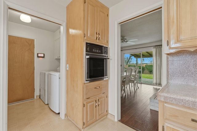 851 N Cottage Street, Porterville, CA 93257