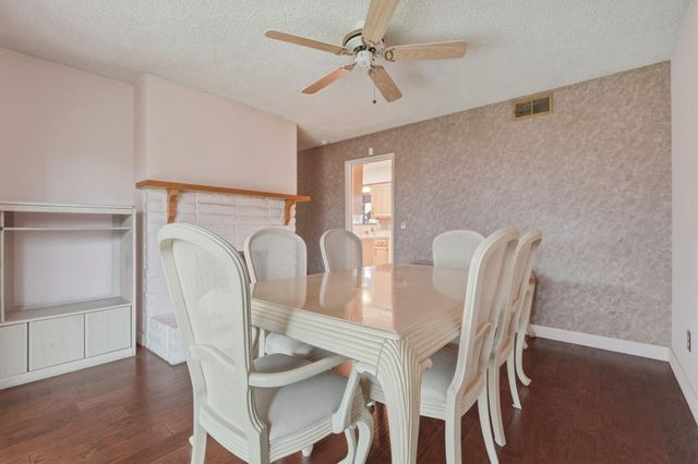 851 N Cottage Street, Porterville, CA 93257