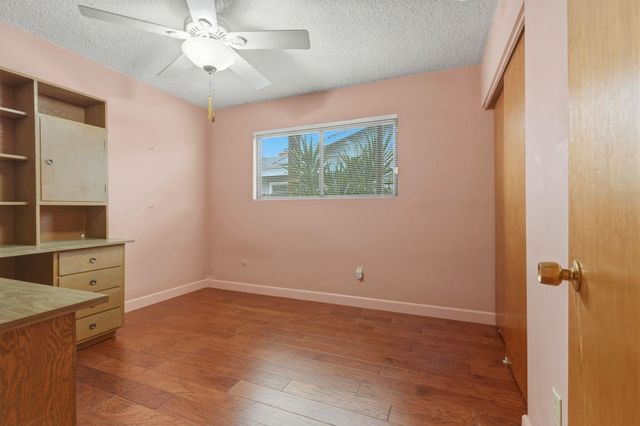 851 N Cottage Street, Porterville, CA 93257