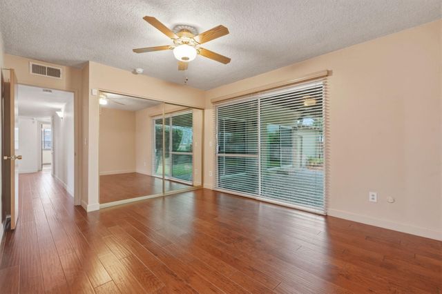 851 N Cottage Street, Porterville, CA 93257