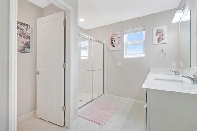 9541 4th Street N, Lake Elmo, MN 55042