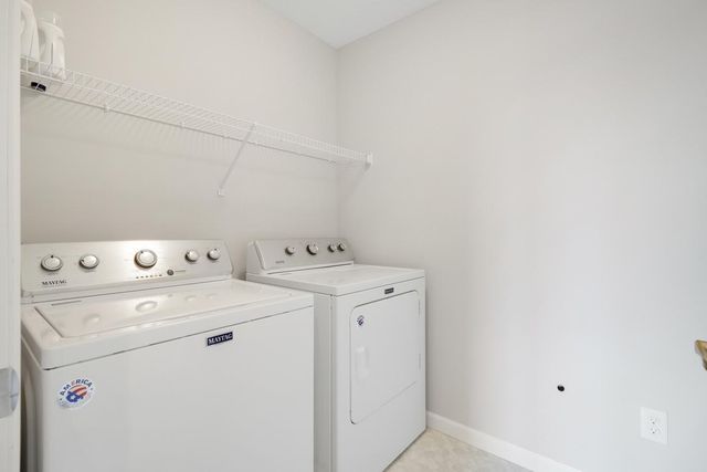 9541 4th Street N, Lake Elmo, MN 55042