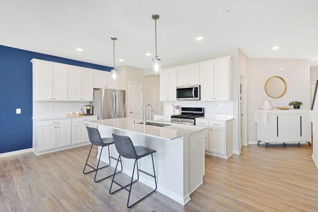 9541 4th Street N, Lake Elmo, MN 55042