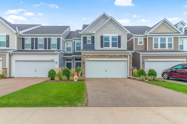 9541 4th Street N, Lake Elmo, MN 55042