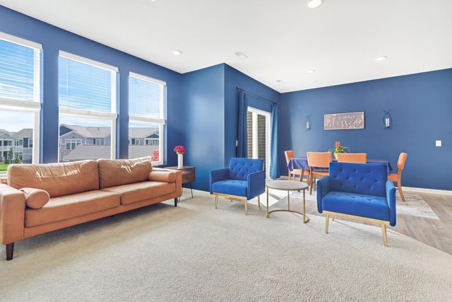 9541 4th Street N, Lake Elmo, MN 55042