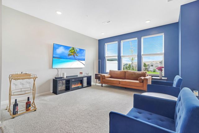 9541 4th Street N, Lake Elmo, MN 55042