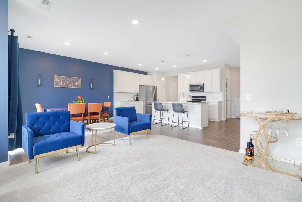 9541 4th Street N, Lake Elmo, MN 55042