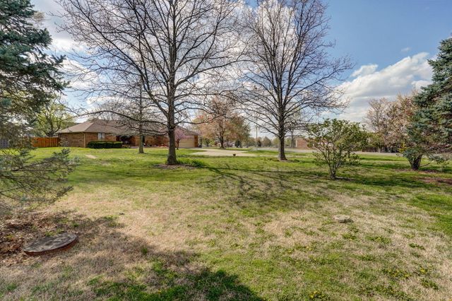 315 N Old Wilderness Road, Nixa, MO 65714