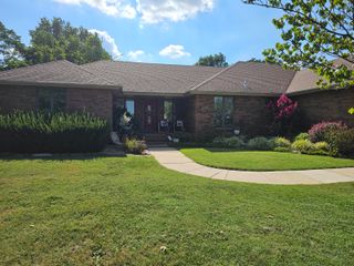 315 N Old Wilderness Road, Nixa, MO 65714