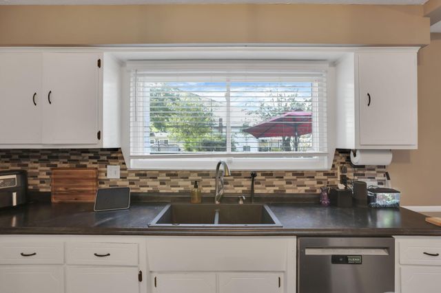 2143 Waldorf Road, Columbus, OH 43229