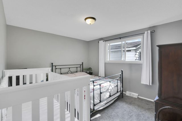2143 Waldorf Road, Columbus, OH 43229