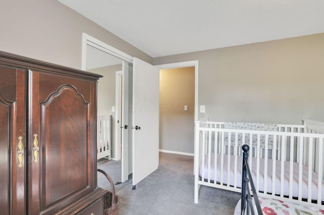 2143 Waldorf Road, Columbus, OH 43229