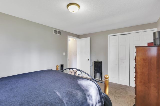 2143 Waldorf Road, Columbus, OH 43229