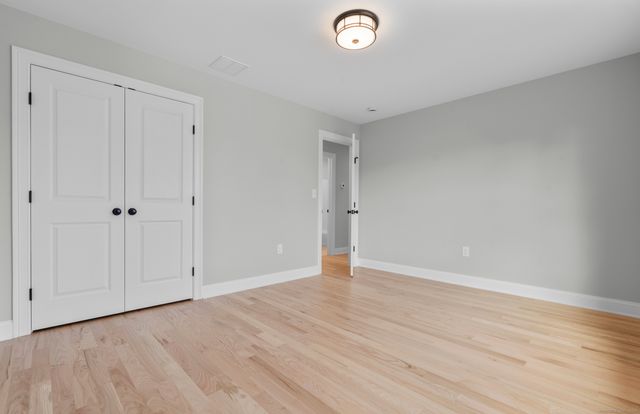 52 Circle Drive, Stratford, CT 06614