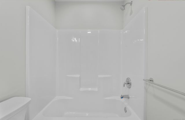 52 Circle Drive, Stratford, CT 06614