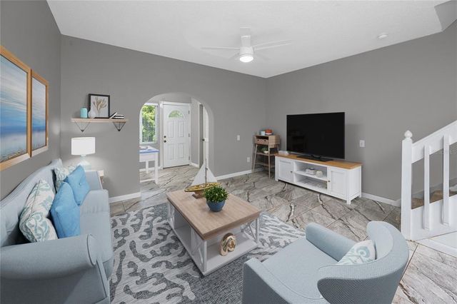 5936 BAYSIDE KEY DRIVE, Tampa, FL 33615