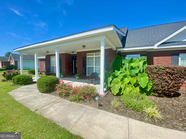 304 Dixieland Drive, Byron, GA 31008