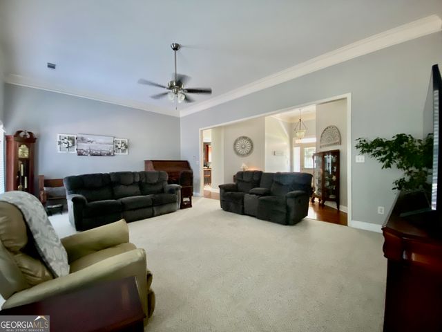 304 Dixieland Drive, Byron, GA 31008