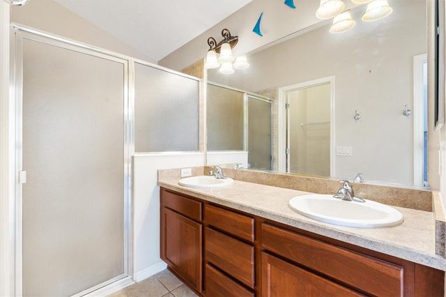 2610 LINDEWOOD STREET, The Villages, FL 32163