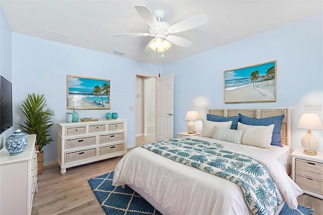 2610 LINDEWOOD STREET, The Villages, FL 32163