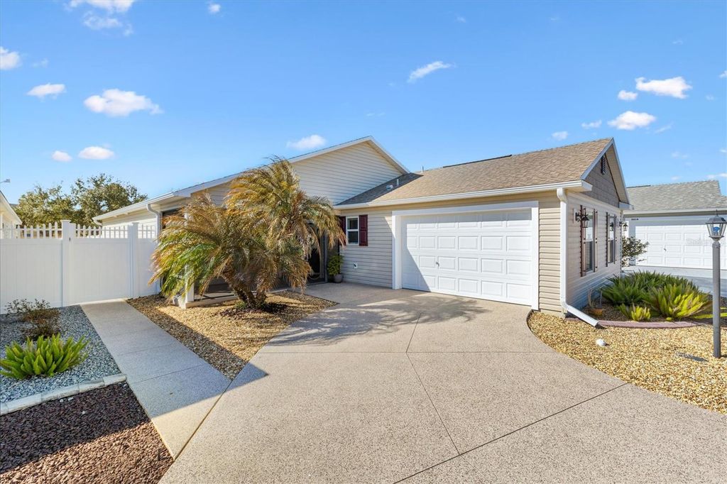 2610 LINDEWOOD STREET, The Villages, FL 32163