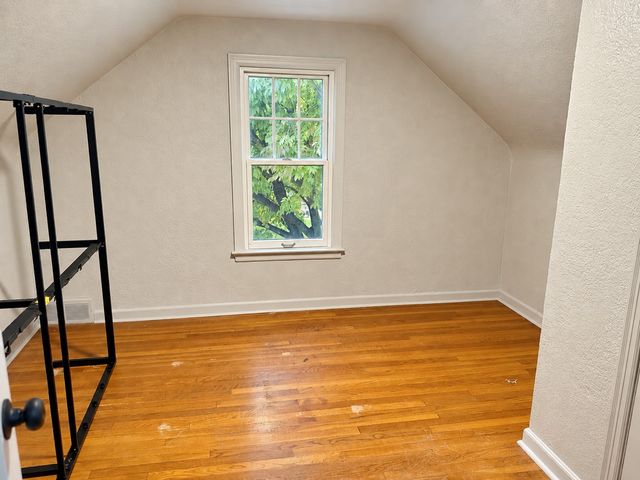 525 16th Street, West Des Moines, IA 50265
