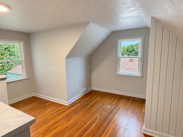 525 16th Street, West Des Moines, IA 50265