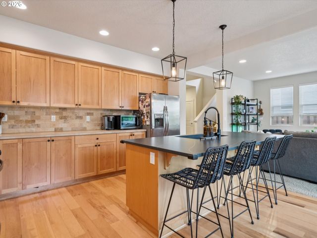13645 Sw CAPULET Ln, King City, OR 97224