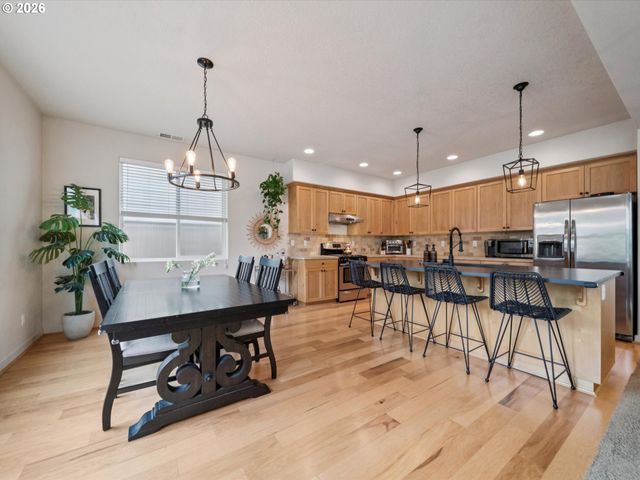 13645 Sw CAPULET Ln, King City, OR 97224