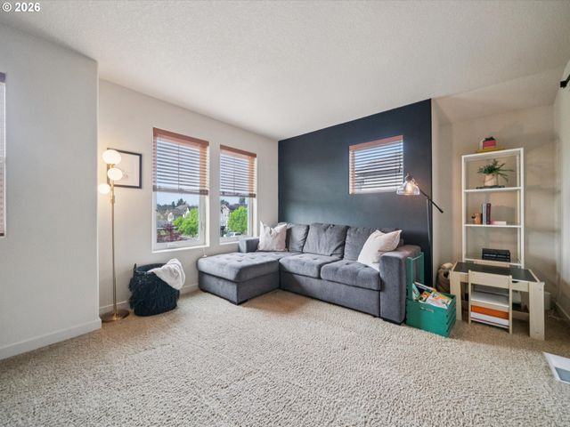 13645 Sw CAPULET Ln, King City, OR 97224