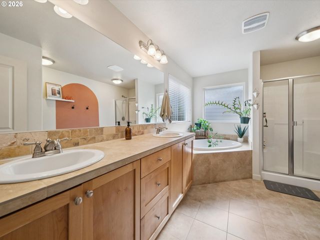 13645 Sw CAPULET Ln, King City, OR 97224