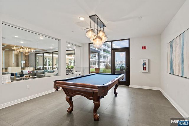 3 Somerset Lane 415, Edgewater, NJ 07020