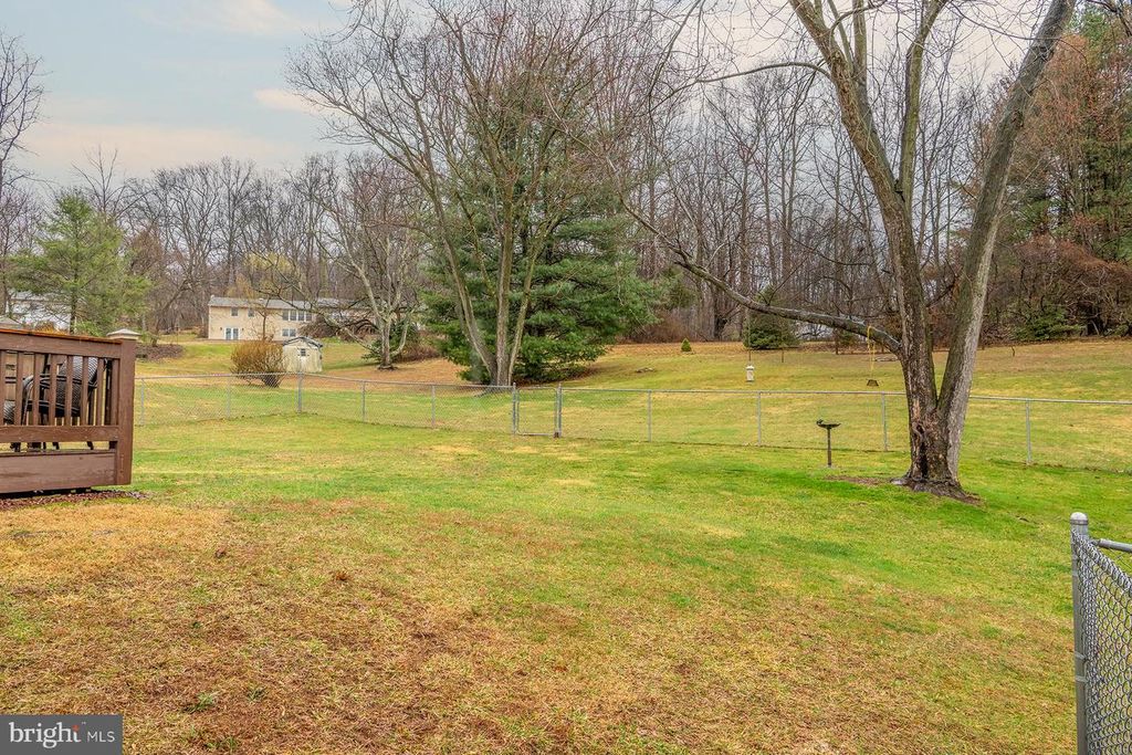 Image 22 of property listing at 589 NEIMAN RD, Pottstown, PA 19465