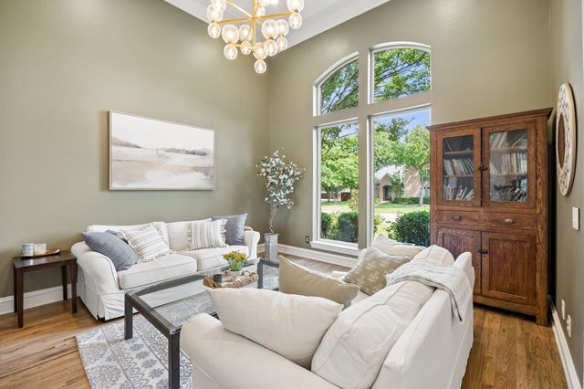 1215 Westmont Drive, Southlake, TX 76092