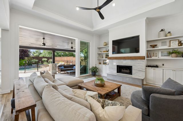 1215 Westmont Drive, Southlake, TX 76092