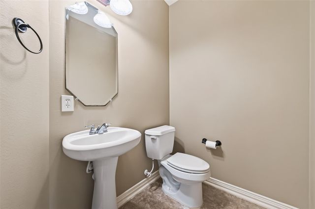 18943 Villa Bergamo Lane, Houston, TX 77094
