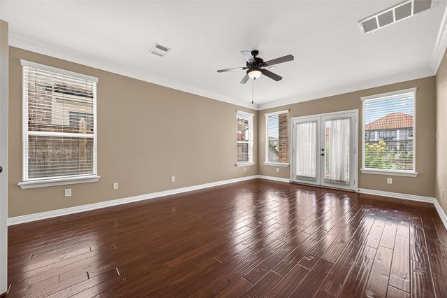 18943 Villa Bergamo Lane, Houston, TX 77094
