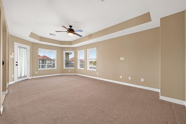 18943 Villa Bergamo Lane, Houston, TX 77094