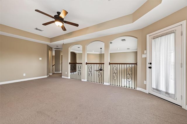 18943 Villa Bergamo Lane, Houston, TX 77094