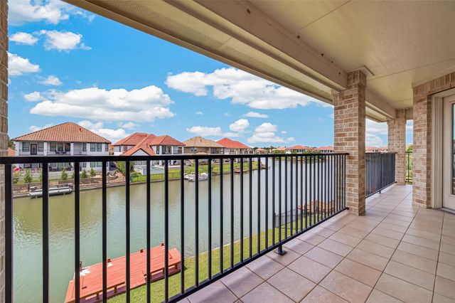 18943 Villa Bergamo Lane, Houston, TX 77094