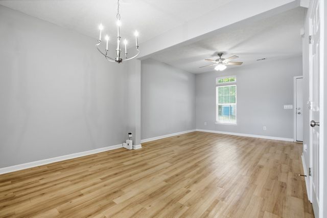 7726 Porter House Dr, Nashville, TN 37211