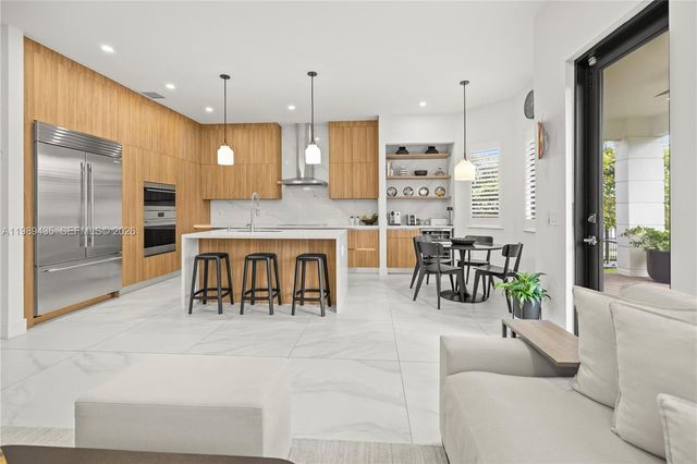 12021 SW 82nd Pl, Miami, FL 33156