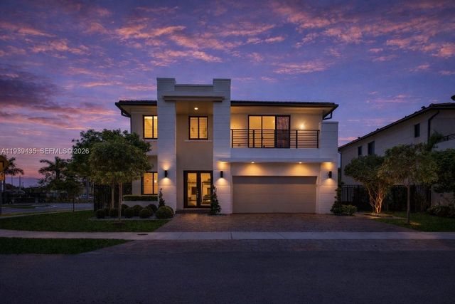 12021 SW 82nd Pl, Miami, FL 33156