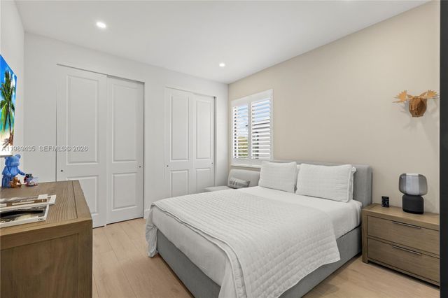 12021 SW 82nd Pl, Miami, FL 33156