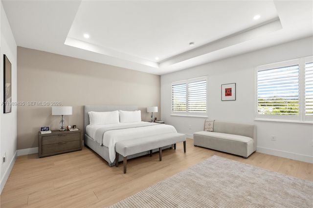 12021 SW 82nd Pl, Miami, FL 33156